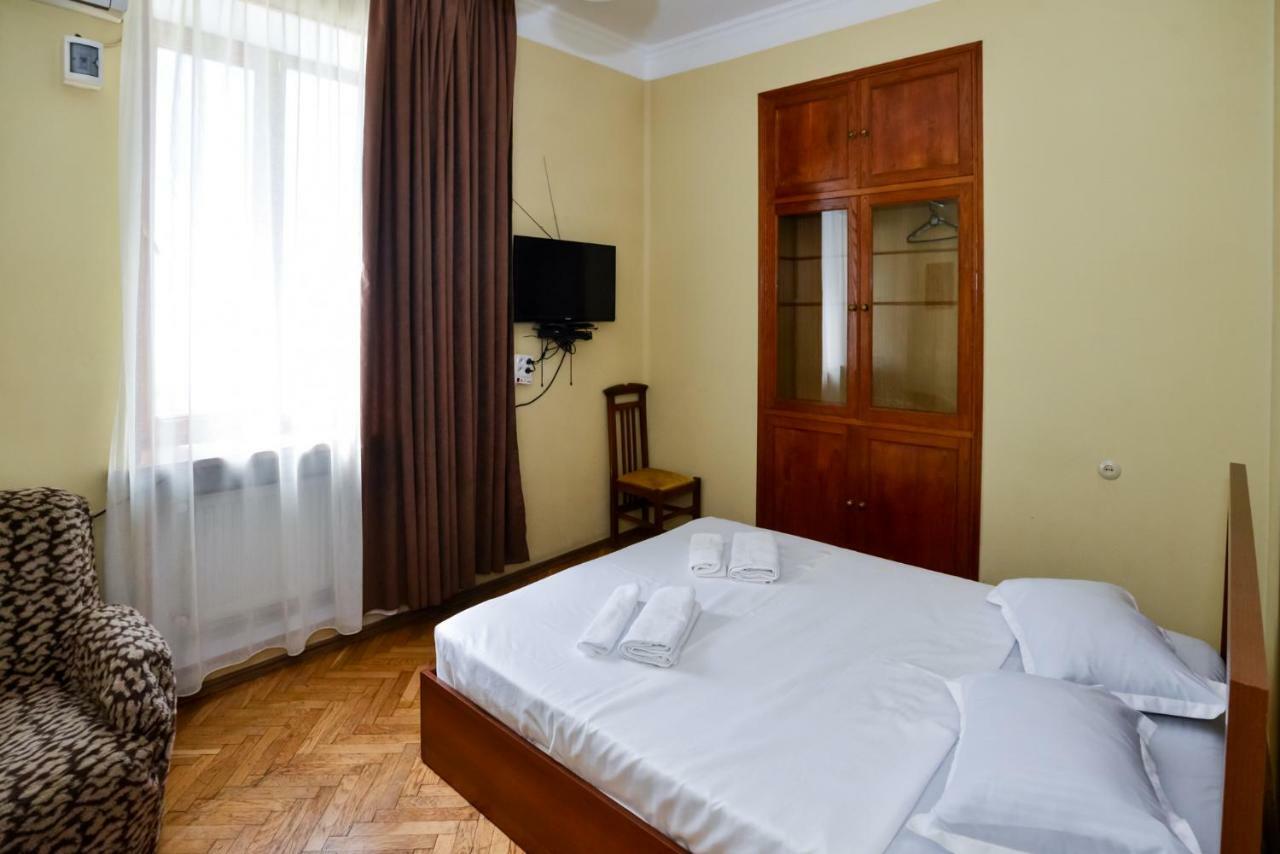 Shin Hotel Akhaltsikhe  Room photo